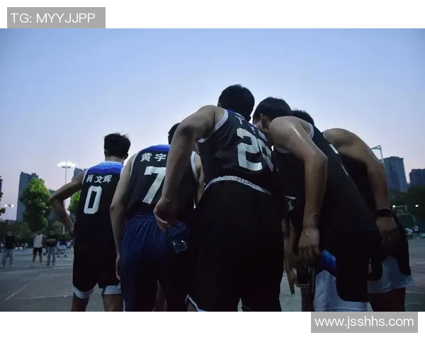 国家队挑战美国队全力以赴争夺胜利展现团队精神与竞技风采 国家队挑战美国队全力以赴争夺胜利展现团队精神与竞技风采